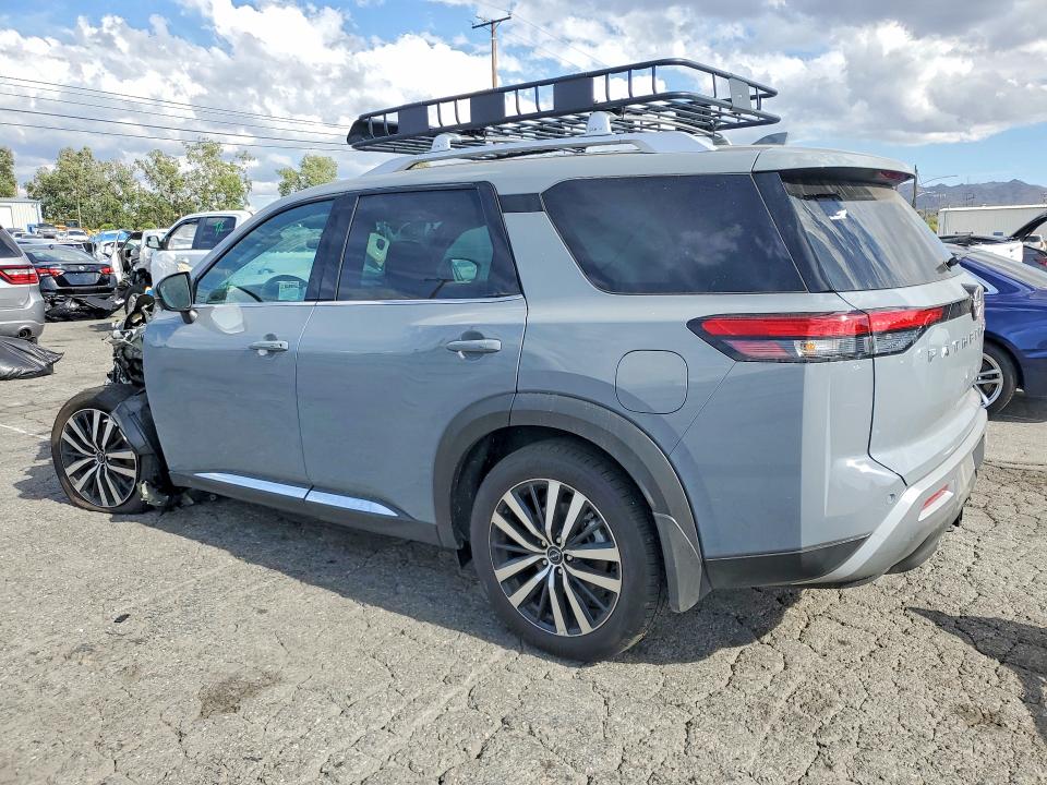 2025 Nissan Pathfinder VIN 5N1DR3DG4SC264707 COPART salvage auction — FRONT END, CA - DIS/DLR/EXP ONLY CLEAN TITLE, sold $10,300 on 2026-07-27 (photo 2)