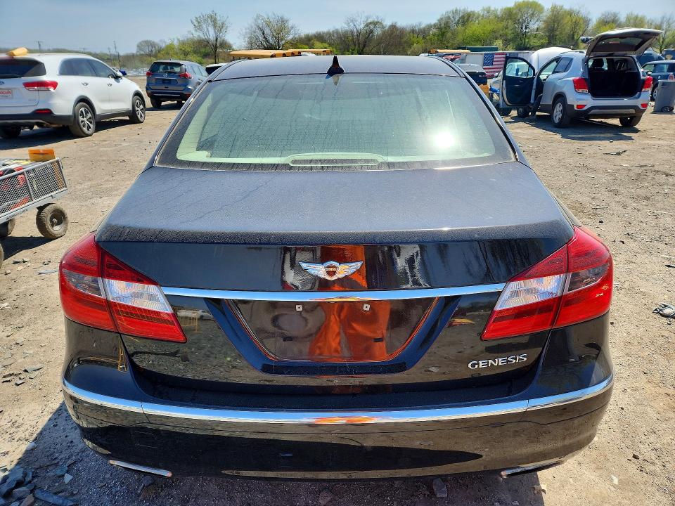 2014 Hyundai Genesis VIN KMHGC4DDXEU260329 COPART salvage auction — FRONT END, Md - Cert Of Salvage > 75% Damage, sold $900 on 2026-07-30 (photo 6)