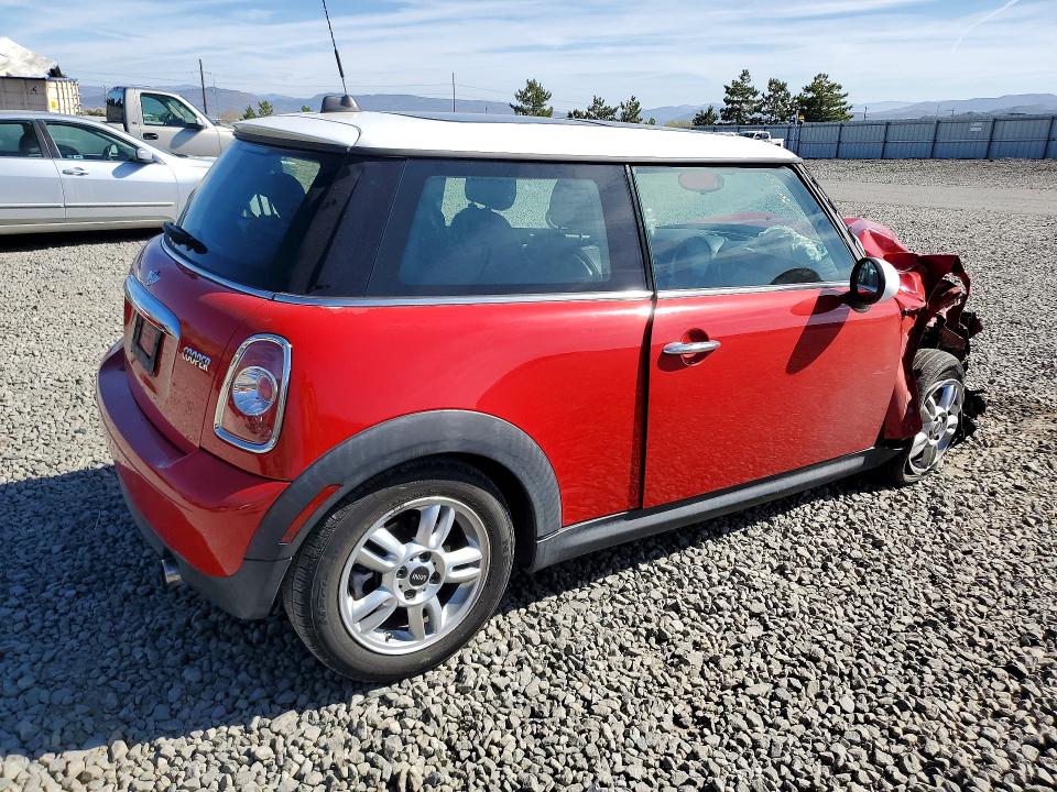 2013 Mini Cooper VIN WMWSU3C53DT690527 COPART salvage auction — FRONT END, Nv - Salvage Title, sold $90 on 2026-09-03 (photo 3)