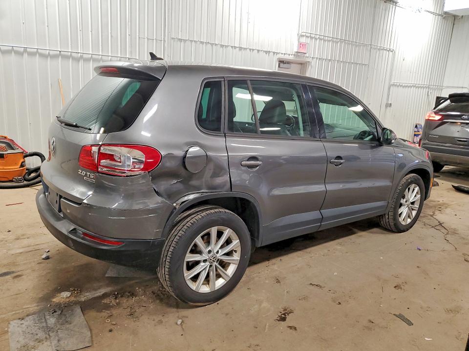 2014 Volkswagen Tiguan VIN WVGBV3AX6EW543358 COPART salvage auction — SIDE, Mn - Cert Of Title-Prior Salvage, sold $525 on 2026-07-14 (photo 3)