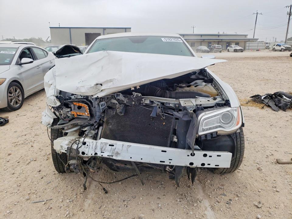 2014 Chrysler 300 VIN 2C3CCAEG9EH373545 COPART salvage auction — ALL OVER, TX - SALVAGE VEHICLE TITLE (P), sold $1,050 on 2026-07-09 (photo 5)