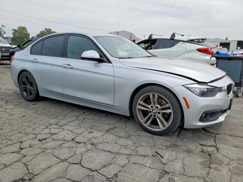 2016 BMW 3er VIN WBA8A9C58GK618643 COPART salvage auction — MINOR DENT/SCRATCHES, Ca - Dis/Dlr/Exp Only Clean Title, sold $2,000 on 2026-07-20 (photo 4)
