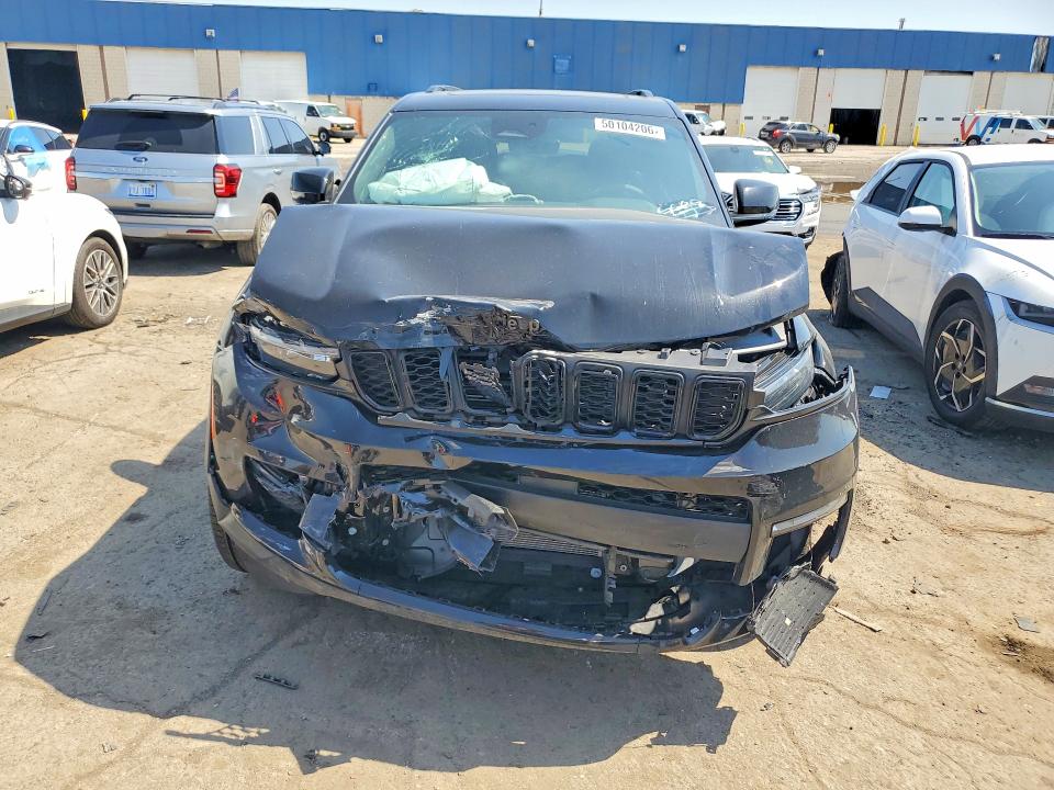 2025 Jeep Cherokee VIN 1C4RJKBGXS8716693 COPART salvage auction — FRONT END, Mi - Certificate Of Title, sold $9,400 on 2026-07-28 (photo 5)