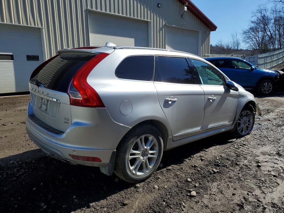 2016 Volvo Xc60 VIN YV4612RK8G2781174 COPART salvage auction — FRONT END, Id - Salvage Certificate Of Title, sold $250 on 2026-07-06 (photo 3)