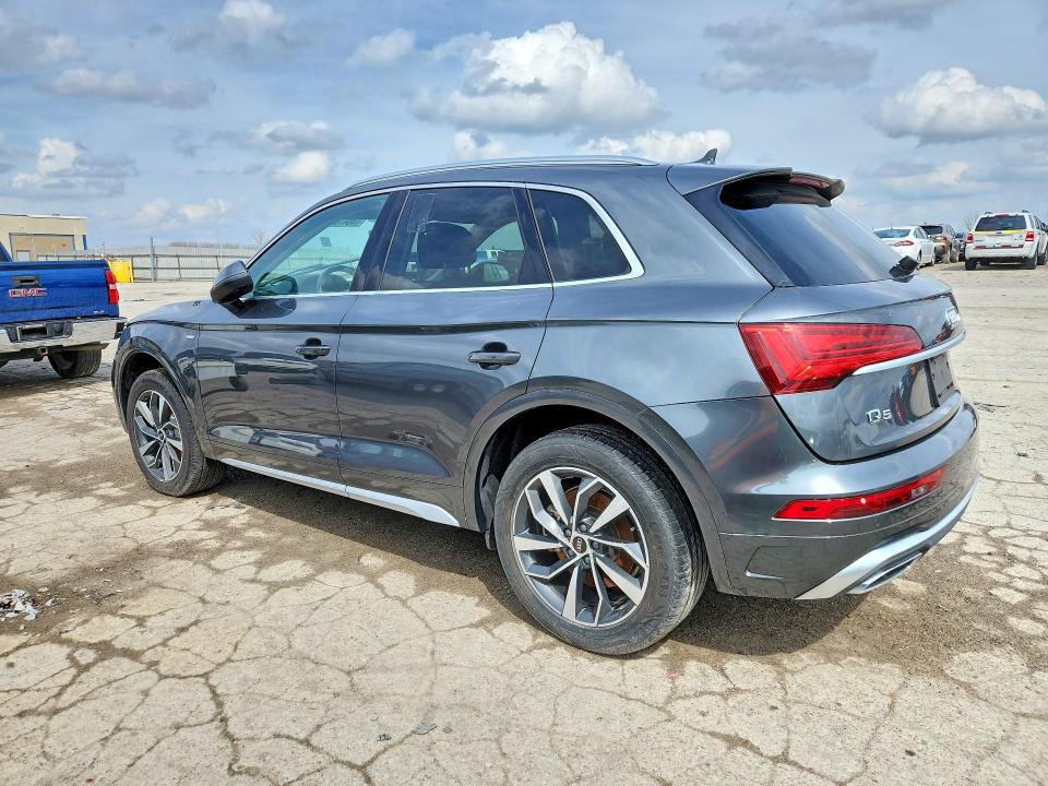 2023 Audi Q5 VIN WA1EAAFY8P2055732 COPART salvage auction — Burn Engine, Fl - Cert Of Title Slvg Rebuildable, sold $9,300 on 2026-07-24 (photo 2)