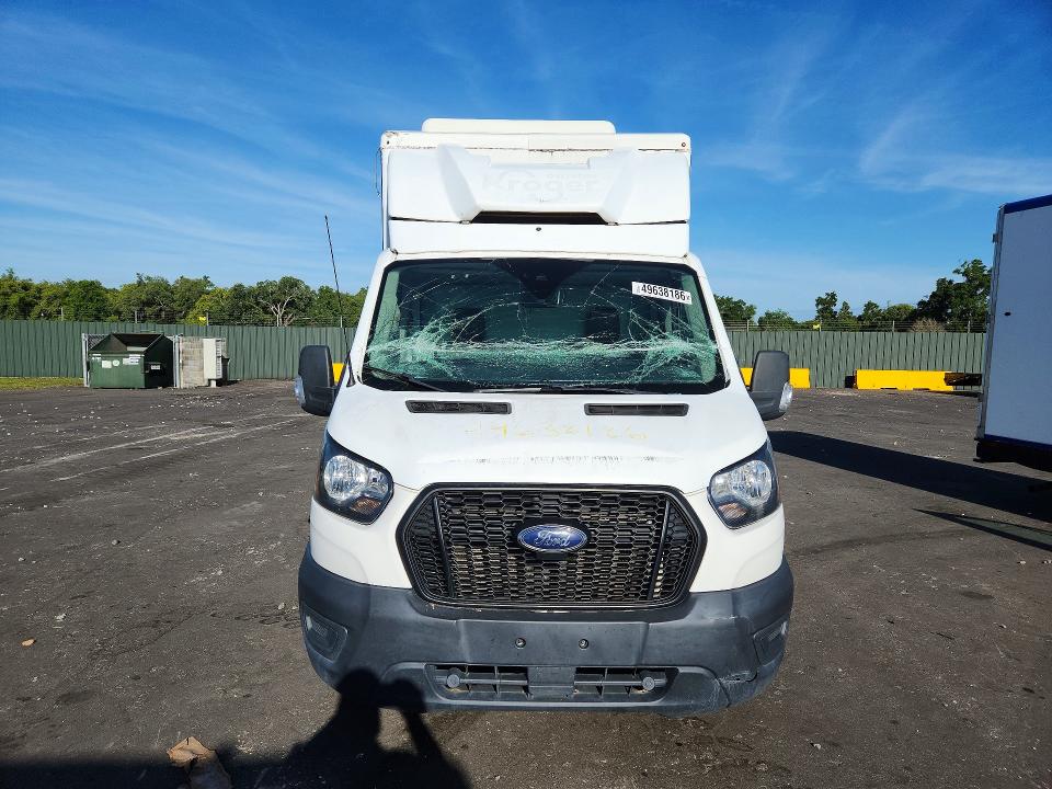 2020 Ford Transit VIN 1FDBW5Z8XLKA95569 COPART salvage auction — MINOR DENT/SCRATCHES, Fl - Certificate Of Title, sold $7,000 on 2026-07-29 (photo 5)