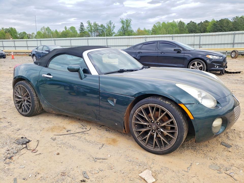 2006 Pontiac Solstice VIN 1G2MB35B16Y117852 COPART salvage auction — REAR END, Va - Cert Of Title - Salvage, sold $600 on 2026-07-06 (photo 4)
