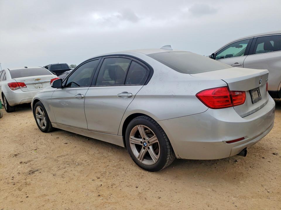 2014 BMW 3er VIN WBA3B1C50EK134214 COPART salvage auction — HAIL, Tx - Certificate Of Title, sold $2,300 on 2026-07-16 (photo 2)