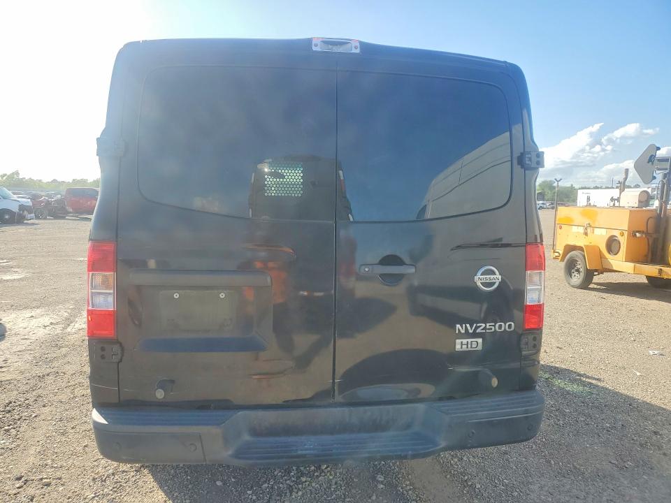 2015 Nissan Nv 2500 VIN 1N6BF0KY0FN801224 COPART salvage auction — MINOR DENT/SCRATCHES, Tx - Certificate Of Title, sold $3,600 on 2026-07-02 (photo 6)