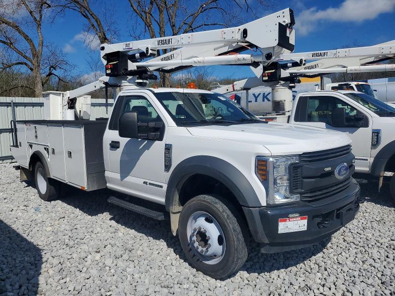 2019 Ford F-550 super duty VIN 1FDUF5GT4KDA16061 COPART salvage auction — MINOR DENT/SCRATCHES, OH - CERTIFICATE OF TITLE, sold $7,300 on 2026-07-28 (photo 1)