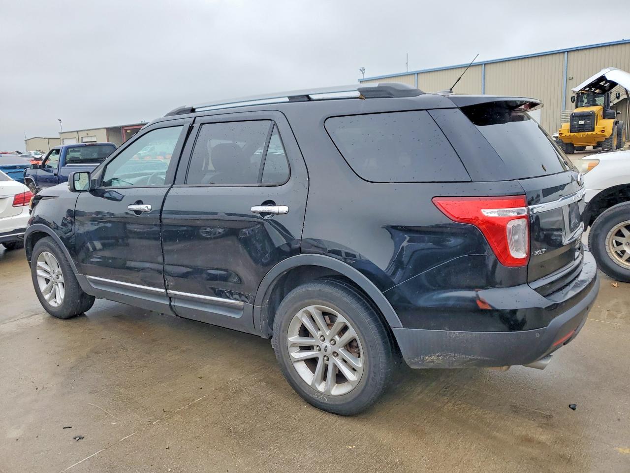 2012 Ford Explorer VIN 1FMHK7D85CGA51684 COPART salvage auction — Front End, TX - SALVAGE VEHICLE TITLE, sold $925 on 2026-06-25 (photo 2)