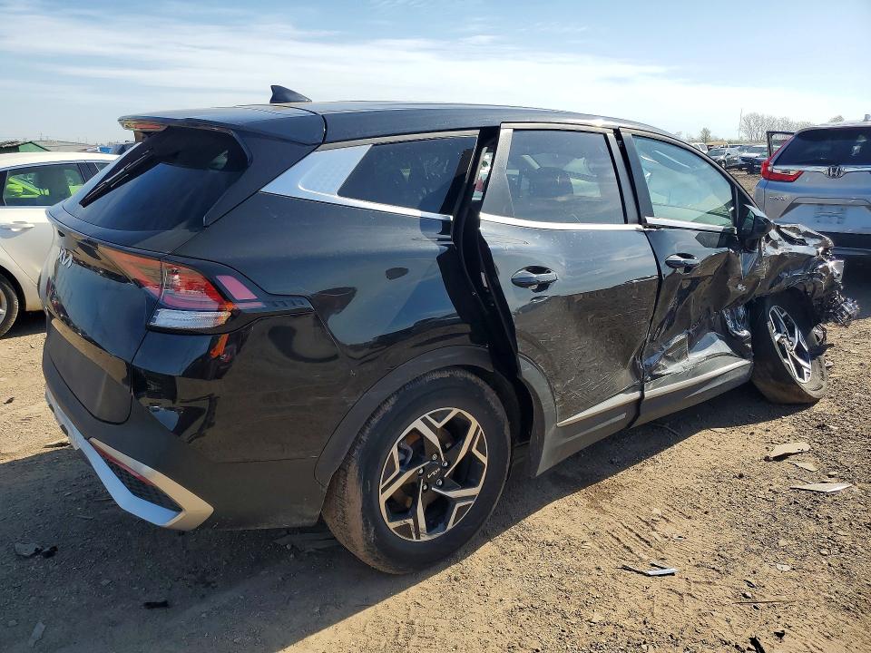 2024 Kia Sportage VIN KNDPU3DF8R7221773 COPART salvage auction — SIDE, Il - Salvage Certificate, sold $5,500 on 2026-07-02 (photo 3)
