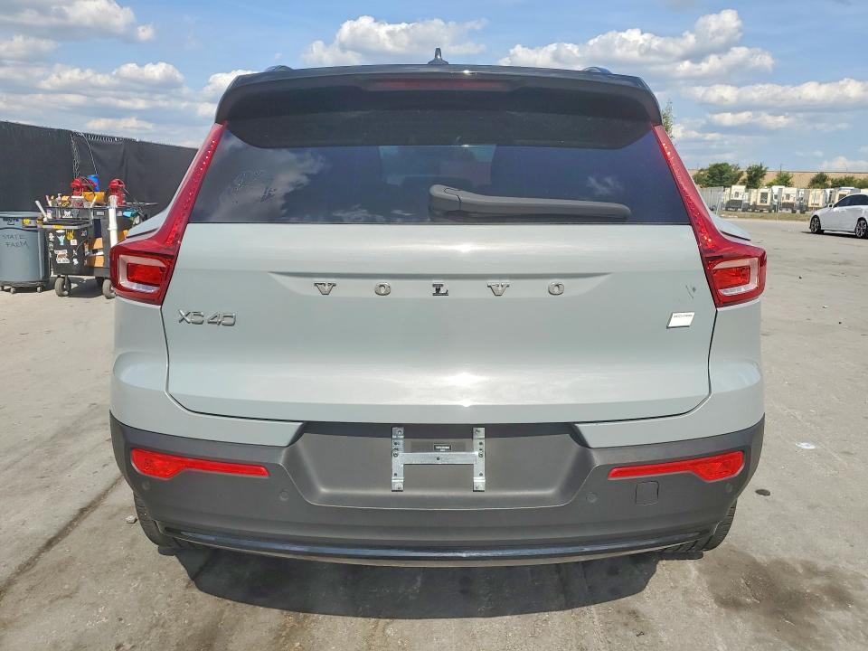 2024 Volvo Xc40 VIN YV4EH3HL2R2238249 COPART salvage auction — SIDE, Fl - Cert Of Title Slvg Rebuildable, sold $14,400 on 2026-07-16 (photo 6)