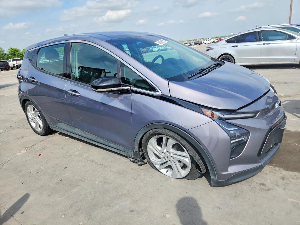 2023 Chevrolet Bolt VIN 1G1FW6S04P4142601 COPART salvage auction — SIDE, Tx - Salvage Vehicle Title, sold $175 on 2026-07-02 (photo 4)