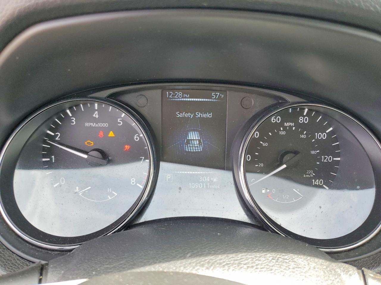 2017 Nissan Rogue VIN 5N1AT2MV6HC730725 COPART salvage auction — Front End, IL - SALVAGE CERTIFICATE, sold $2,300 on 2026-06-30 (photo 9)
