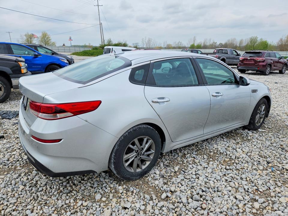 2019 Kia Optima VIN 5XXGT4L32KG291492 COPART salvage auction — BURN, Mi - Certificate Of Title, sold $1,100 on 2026-07-02 (photo 3)