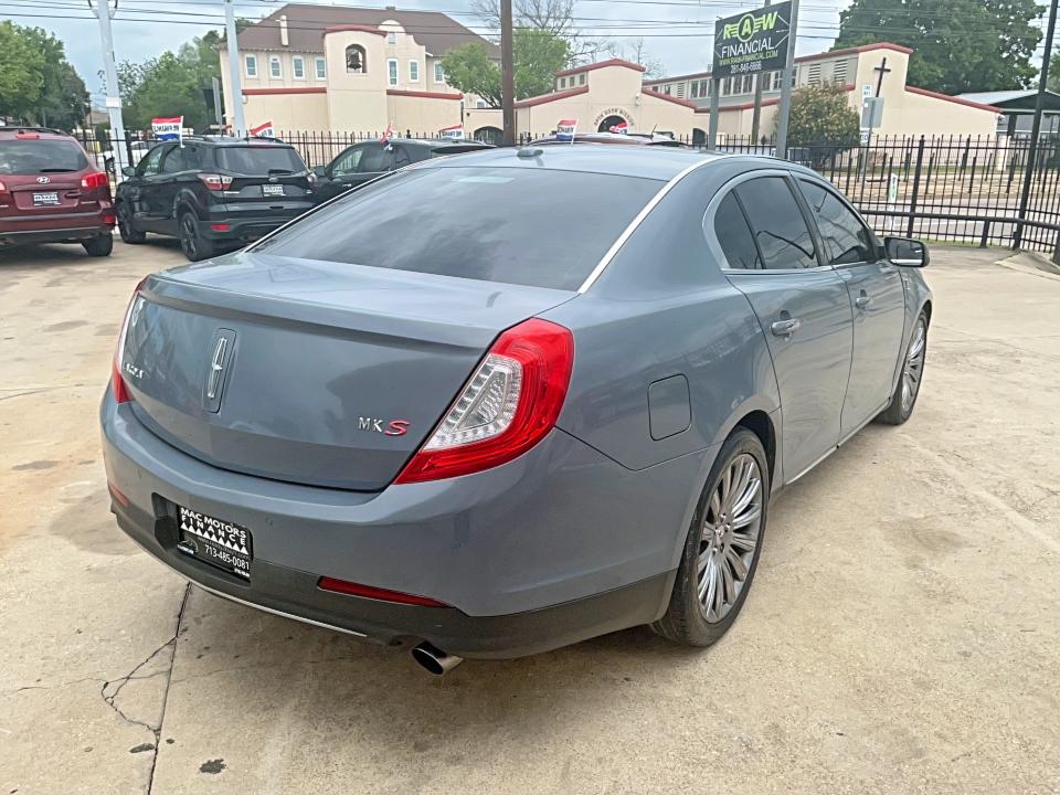 2013 Lincoln Mks VIN 1LNHL9DK8DG606388 COPART salvage auction — NORMAL WEAR, Tx - Certificate Of Title (P), sold $2,750 on 2026-07-09 (photo 4)