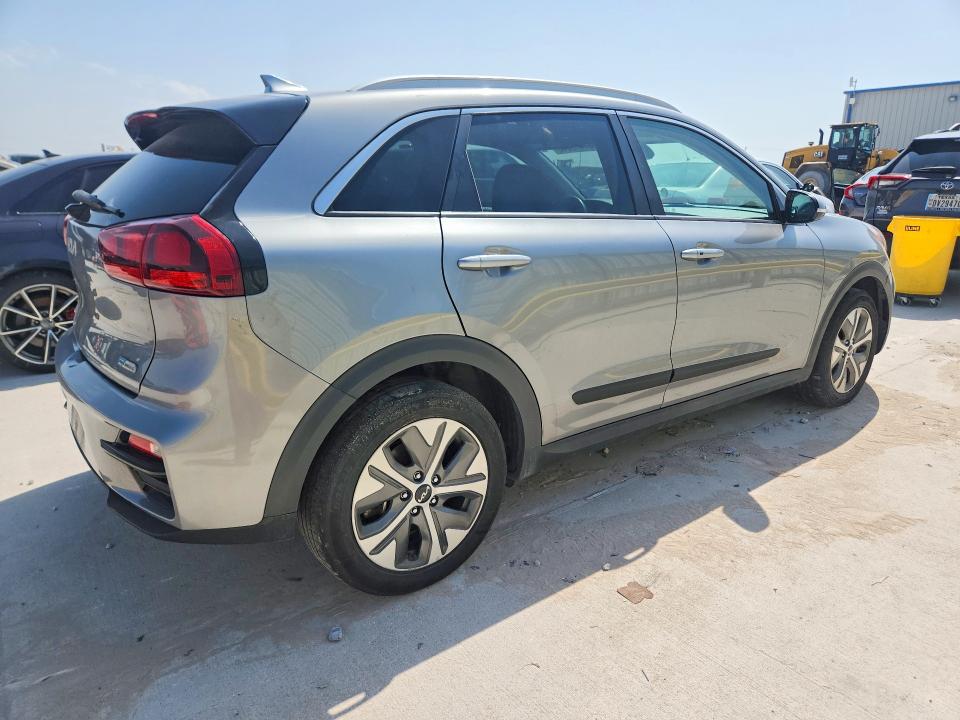 2022 Kia Niro VIN KNDCC3LG2N5159949 COPART salvage auction — FRONT END, Id - Salvage Certificate Of Title, sold $8,400 on 2026-07-14 (photo 3)