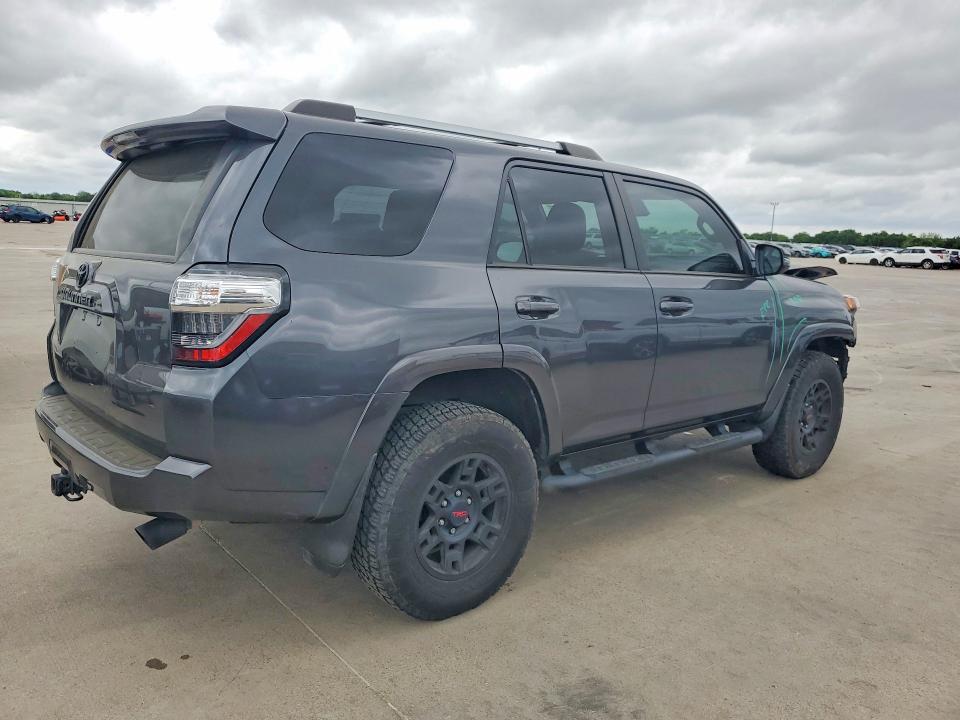 2022 Toyota 4runner VIN JTENU5JR4N5986529 COPART salvage auction — FRONT END, Tx - Salvage Vehicle Title, sold $16,200 on 2026-07-09 (photo 3)