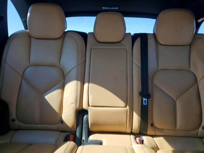 2018 Porsche Cayenne VIN WP1AA2A22JKA06447 COPART salvage auction — FRONT END, Salvage Title, sold $5,700 on 2026-08-05 (photo 9)
