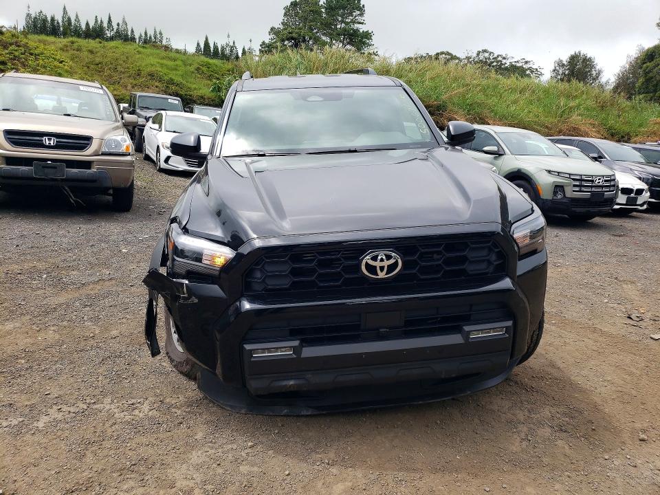 2025 Toyota 4runner VIN JTEVA5BR1S5052041 COPART salvage auction — FRONT END, Hi - Certificate Of Salvage, sold $24,200 on 2026-07-13 (photo 5)