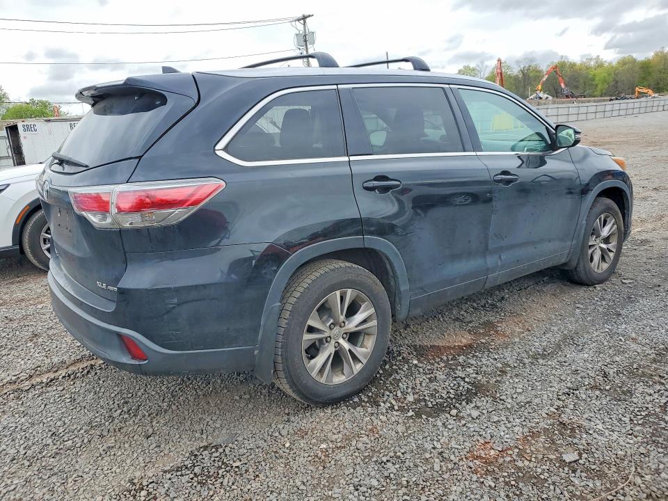 2015 Toyota Highlander VIN 5TDJKRFH5FS185751 COPART salvage auction — SIDE, Nj - Cert Of Title-Salvage, sold $6,500 on 2026-07-31 (photo 3)