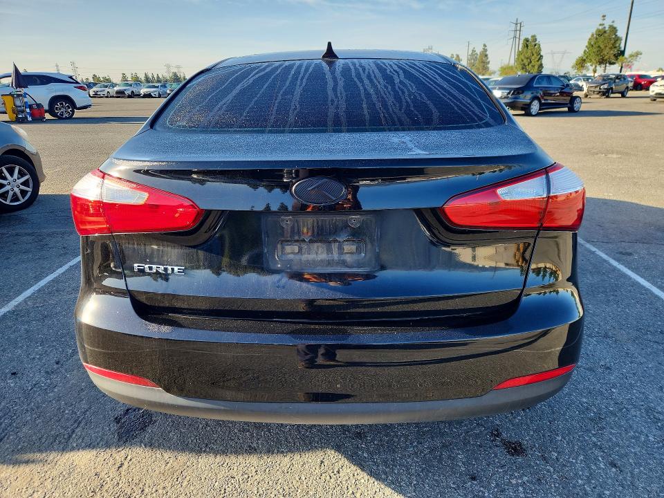 2016 Kia Forte VIN KNAFK4A62G5550552 COPART salvage auction — MECHANICAL, Ca - Dis/Dlr/Exp Only Clean Title, sold $800 on 2026-07-07 (photo 6)