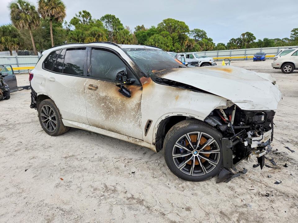 2022 BMW X5 VIN 5UXJU4C09N9M12771 COPART salvage auction — FRONT END, Fl - Certificate Of Destruction, sold $5,000 on 2026-07-08 (photo 4)