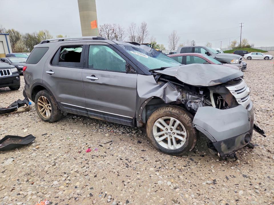 2013 Ford Explorer VIN 1FM5K8D88DGA27213 COPART salvage auction — FRONT END, Mi - Cert Of Title-Flood Vehicle, sold $525 on 2026-07-02 (photo 4)