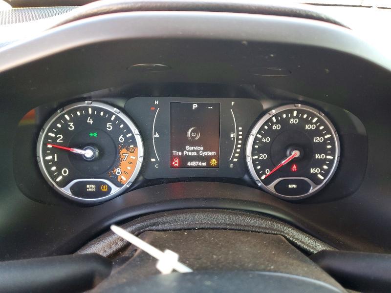 2015 Jeep Renegade VIN ZACCJAAT2FPC10370 COPART salvage auction — FRONT END, HI - CERTIFICATE OF SALVAGE, sold $2 on 2026-08-17 (photo 9)