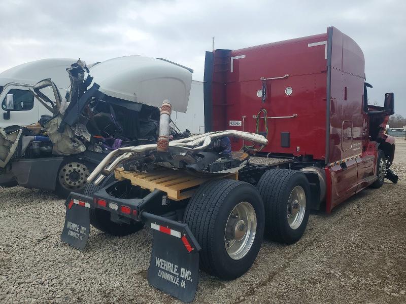 2025 Peterbilt 579 VIN 1XPBDP9X7SD722677 COPART salvage auction — FRONT END, IA - CERT OF TITLE-SALVAGE TITLE, sold $13,600 on 2026-07-23 (photo 4)