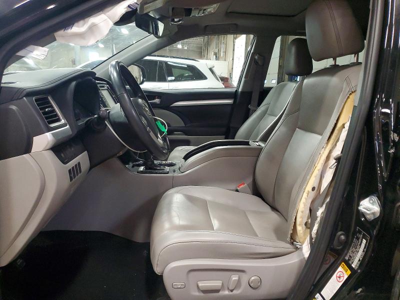 2019 Toyota VIN 5TDJGRFH8KS068273 COPART salvage auction — SIDE, Mn - Cert Of Title-Salvage, sold $7,500 on 2026-07-07 (photo 7)