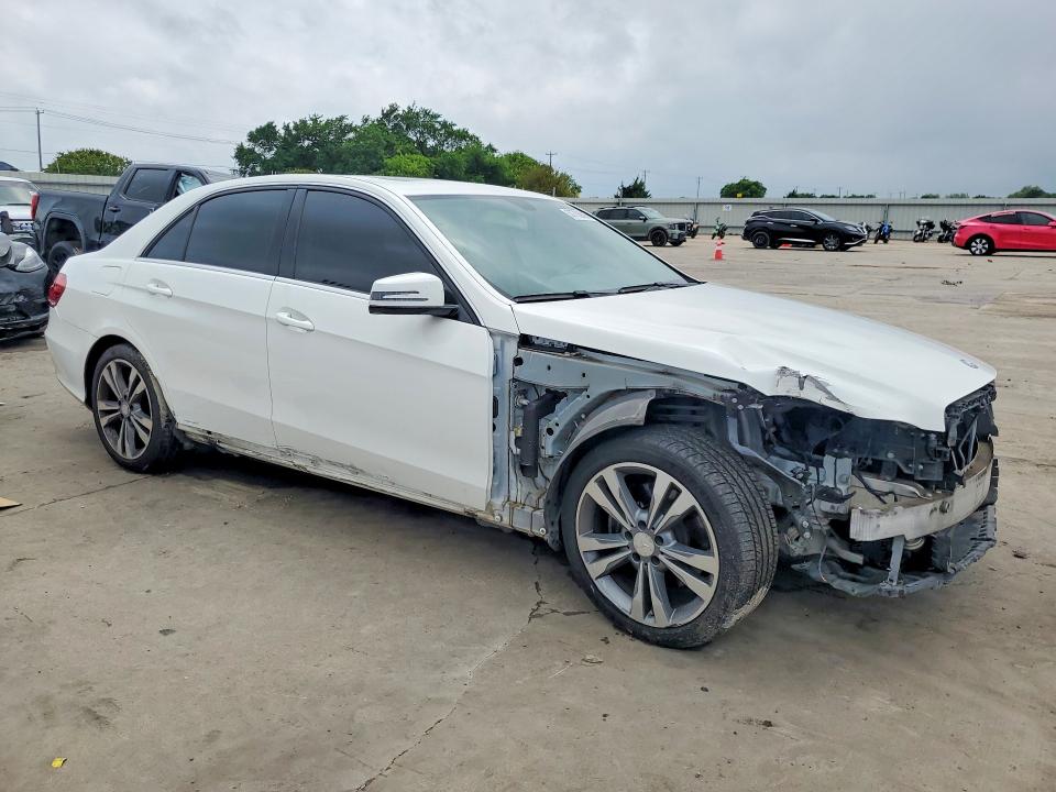 2014 Mercedes-benz E-klasse VIN WDDHF5KB4EB004602 COPART salvage auction — FRONT END, Tx - Salvage Vehicle Title, sold $1,700 on 2026-07-02 (photo 4)