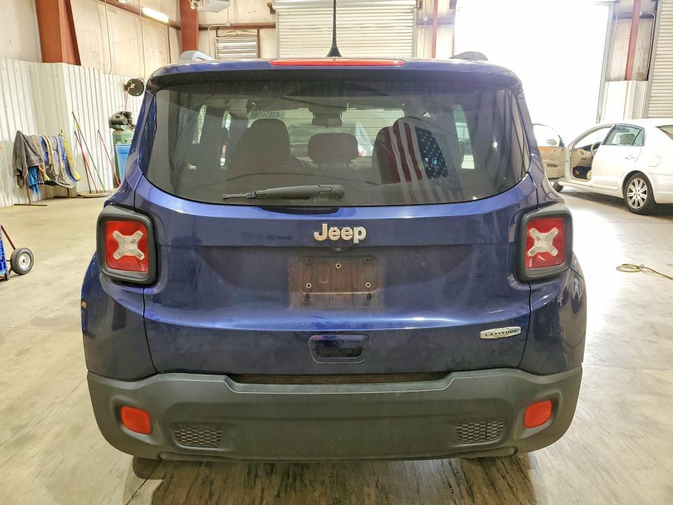 2018 Jeep Renegade VIN ZACCJABB1JPJ10692 COPART salvage auction — MINOR DENT/SCRATCHES, Salvage Title, sold $800 on 2026-07-27 (photo 6)