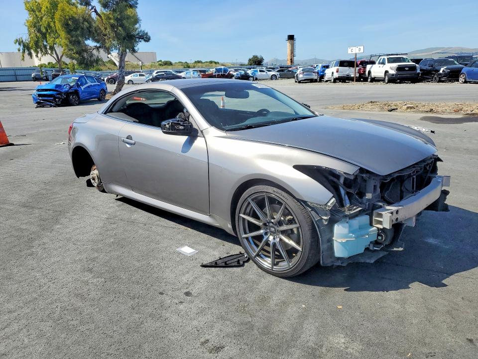 2009 Infiniti G VIN JNKCV66E49M721558 COPART salvage auction — VANDALISM, Ca - Salvage Certificate, sold $225 on 2026-07-27 (photo 4)