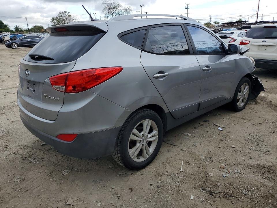 2011 Hyun Tucson VIN KM8JU3AC0BU128572 COPART salvage auction — FRONT END, CA - SALVAGE CERTIFICATE, sold $175 on 2026-07-27 (photo 3)