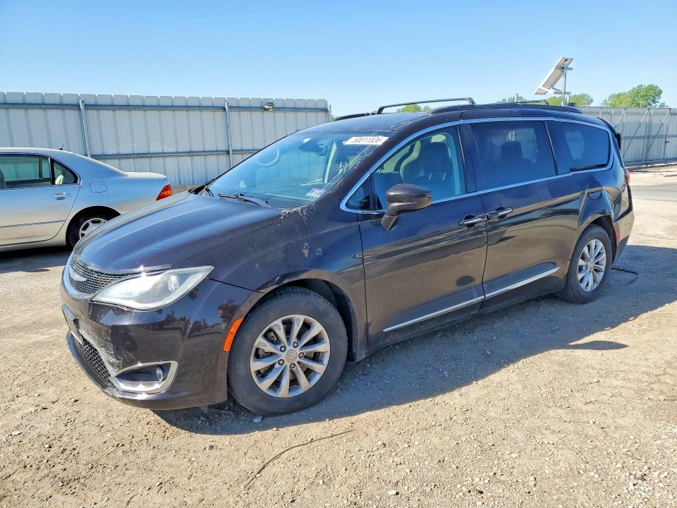 2017 Chrysler VIN 2C4RC1BG9HR745460 COPART salvage auction — REAR END, Nj - Cert Of Title-Salvage, sold $2,700 on 2026-07-09 (photo 1)