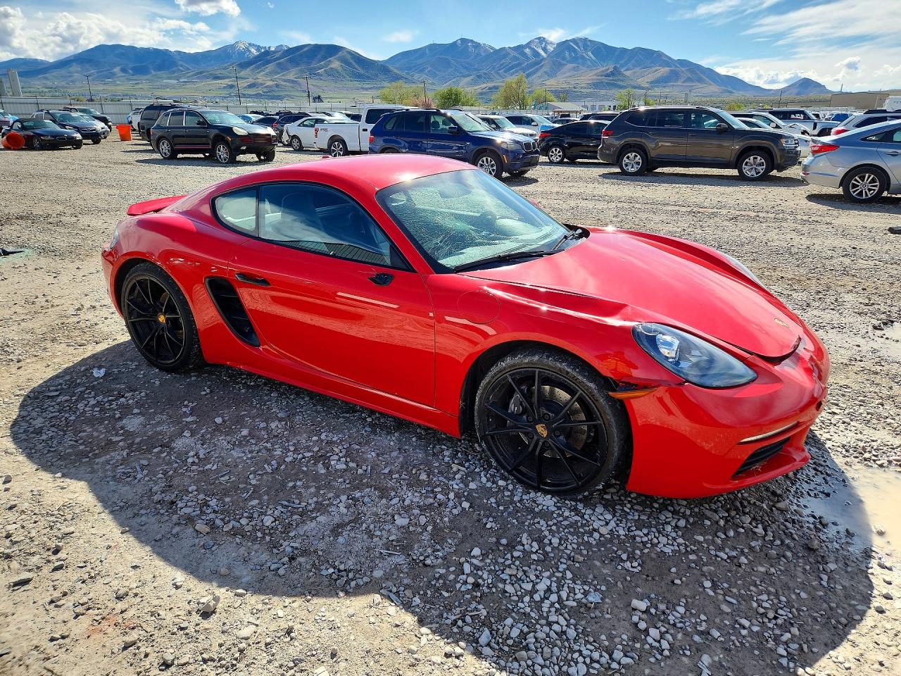 2018 Porsche Cayman VIN WP0AA2A80JK261751 COPART salvage auction — Side, UT - SALVAGE CERTIFICATE, sold $25,000 on 2026-07-10 (photo 4)