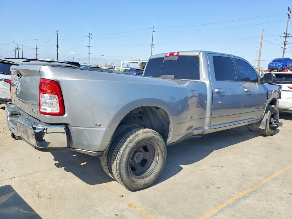 2020 Ram 3500 VIN 3C63RRHL7LG109083 COPART salvage auction — FRONT END, Ok - Dis/Dlr/Exp Only Salvage Title, sold $15,300 on 2026-07-29 (photo 3)