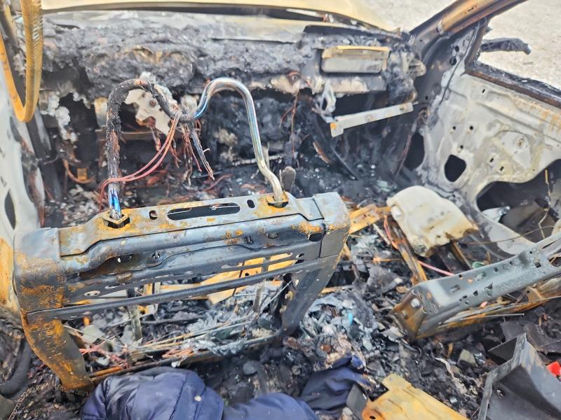 2013 Chevrolet Impala VIN 2G1WG5E34D1190944 COPART salvage auction — Burn Engine, MI - CERTIFICATE OF TITLE, sold $200 on 2026-07-02 (photo 8)