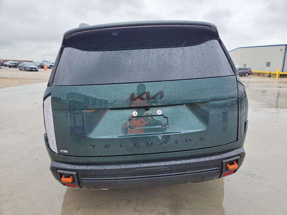 2027 Kia Telluride VIN 5XYPLES1XVG017768 COPART salvage auction — ALL OVER, TX - NONREPAIRABLE TITLE, sold $6,100 on 2026-07-07 (photo 6)