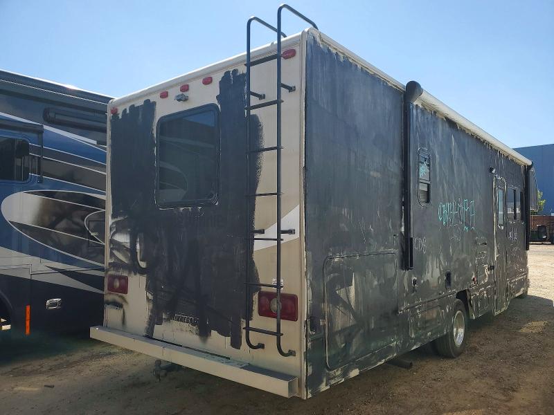 2018 Ford Econoline VIN 1FDXE4FS0JDC30126 COPART salvage auction — VANDALISM, Ca - Salvage Certificate, sold $7,700 on 2026-07-23 (photo 4)