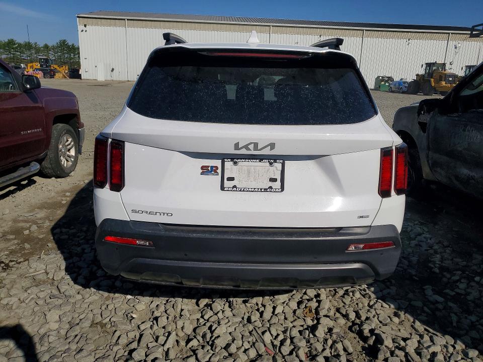 2023 Kia Sorento VIN 5XYRLDLC0PG197106 COPART salvage auction — SIDE, Nj - Cert Of Title-Salvage, sold $275 on 2026-07-27 (photo 6)