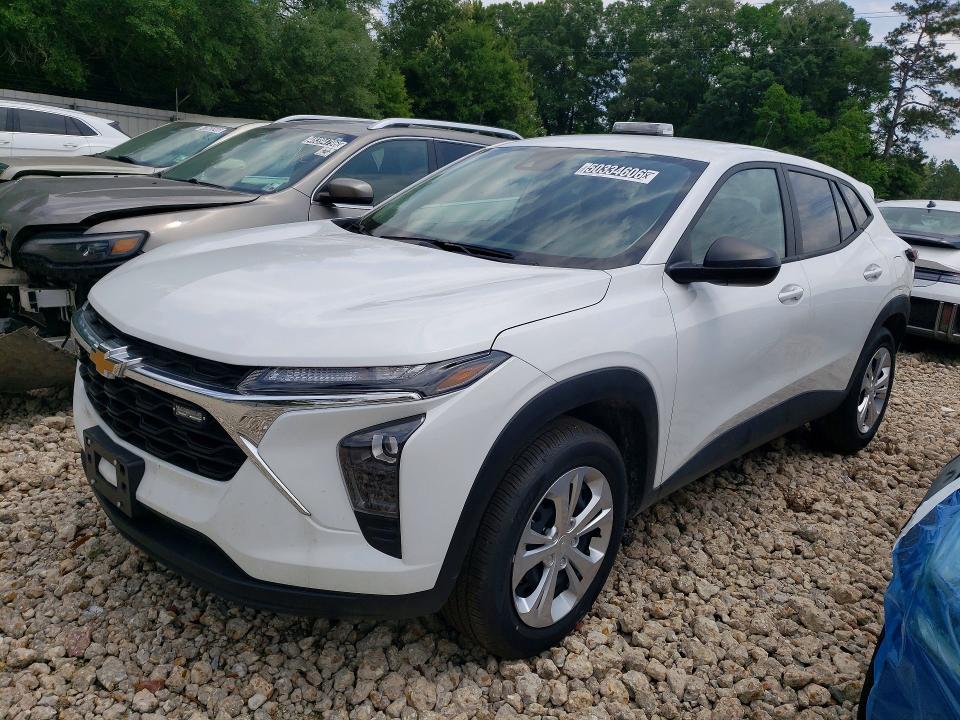 2025 Chevrolet VIN KL77LFEP1SC201418 COPART salvage auction — REAR END, La - Cert Of Title-Salvage, sold $8,200 on 2026-07-02 (photo 1)