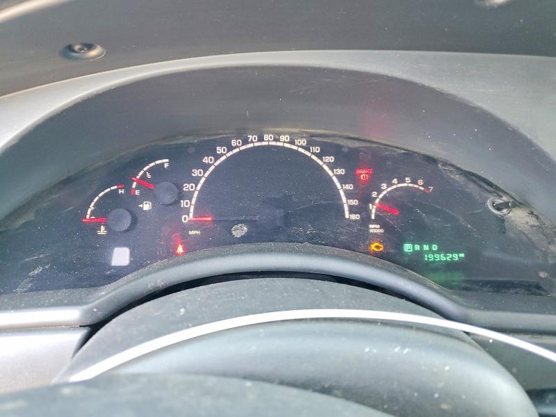 2006 Chrysler Pacifica VIN 2A4GM68416R926137 COPART salvage auction — MINOR DENT/SCRATCHES, CA - DIS/DLR/EXP ONLY CLEAN TITLE, sold $175 on 2026-07-13 (photo 9)