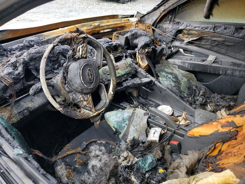 2021 Hyundai Elantra VIN KMHLM4AG2MU152909 COPART salvage auction — BURN, Ns - Cert Of Reg - Non-Repairable, sold $475 on 2026-07-09 (photo 8)