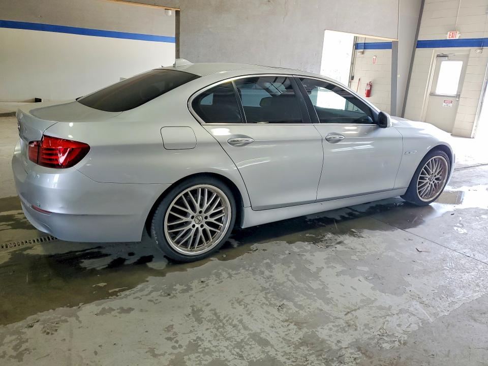 2013 BMW 5er VIN WBAXH5C55DD108413 COPART salvage auction — MECHANICAL, MI - CERTIFICATE OF TITLE, sold $550 on 2026-07-02 (photo 3)