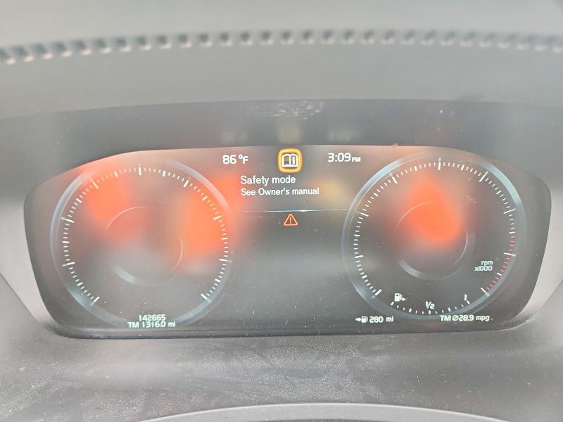 2019 Volvo S90 VIN LVY102AK8KP088430 COPART salvage auction — FRONT END, Salvage Title, sold $3,300 on 2026-07-16 (photo 9)
