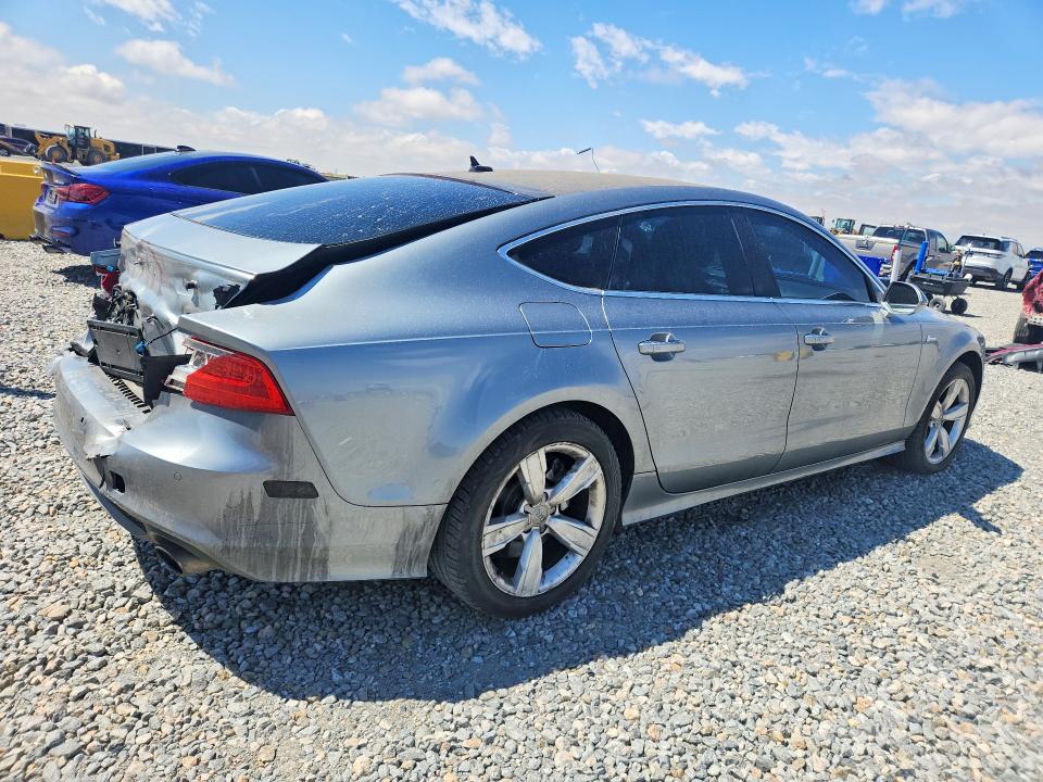 2013 Audi A7 VIN WAU2GAFC9DN146253 COPART salvage auction — REAR END, CO - PUBLIC - SALVAGE TITLE, sold $2,100 on 2026-07-07 (photo 3)