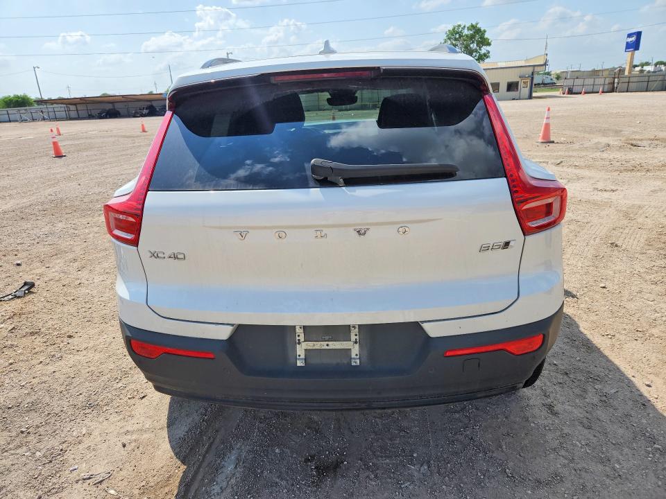 2023 Volvo Xc40 VIN YV4L12UX2P2977293 COPART salvage auction — FRONT END, Tx - Salvage Vehicle Title, sold $2,300 on 2026-07-22 (photo 6)